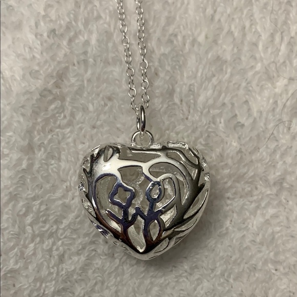 Silver Heart Pendant Necklace 925 - Picture 2 of 7